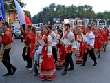 Шествие участников фестиваля